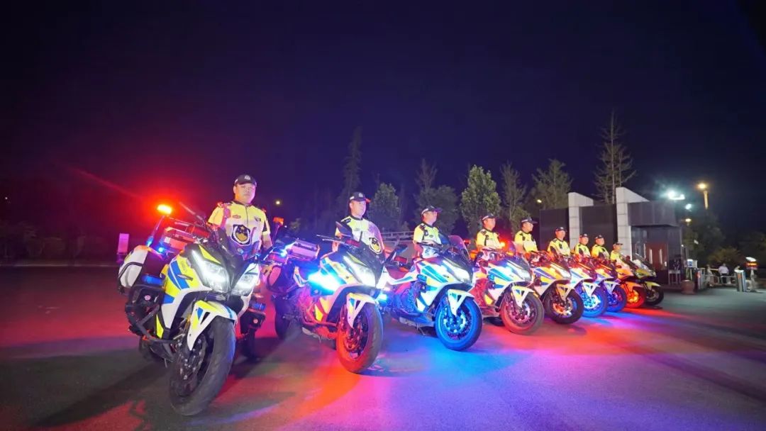 夏季治安打击整治“百日行动”丨尽锐出战！河南洛阳公安全力开展夏夜治安巡查宣防第二次集中统一行动