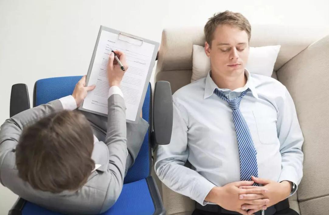 美国留学心理学硕士申请条件,一年留学大概多少钱