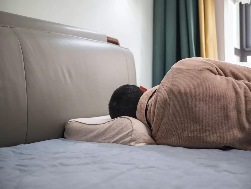 小白鲸智能调节高度颈椎枕,小鲸智能枕