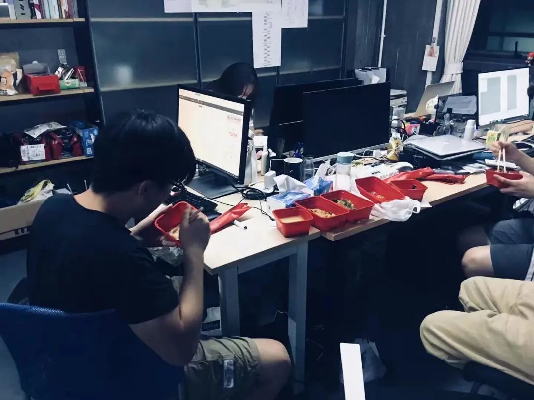 创业卖护肤品90后,90后护肤品销售量