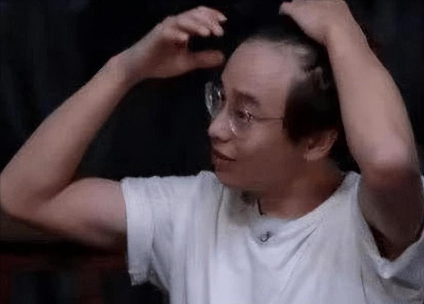 假发，假臀，假肌肉？明星“好皮囊”下，是眼见不一定为实的真相