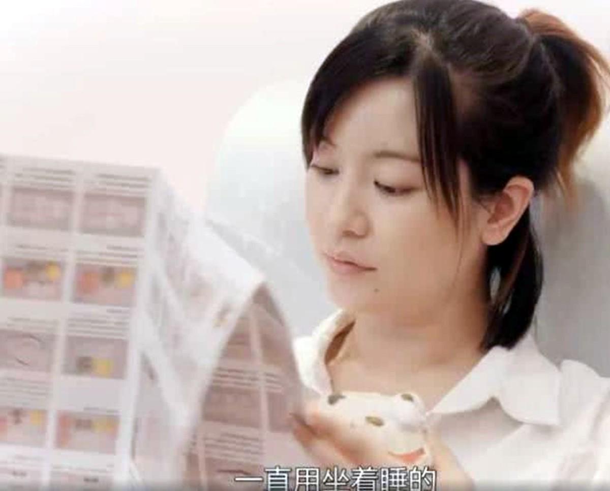 孕晚期90度左侧睡会压到宝宝吗,孕晚期左侧卧睡的正确姿势图片