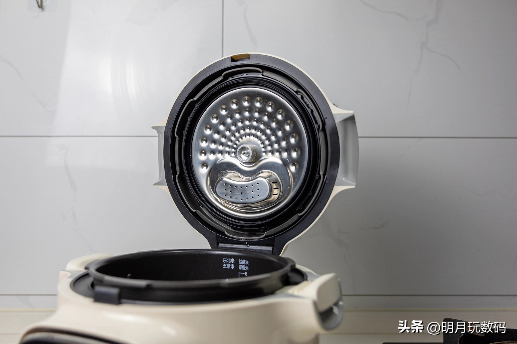 电压力锅的口感功能怎么选择,挑选电压力锅的诀窍