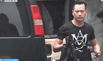 真刑啊！这是要把牢底坐穿了吧