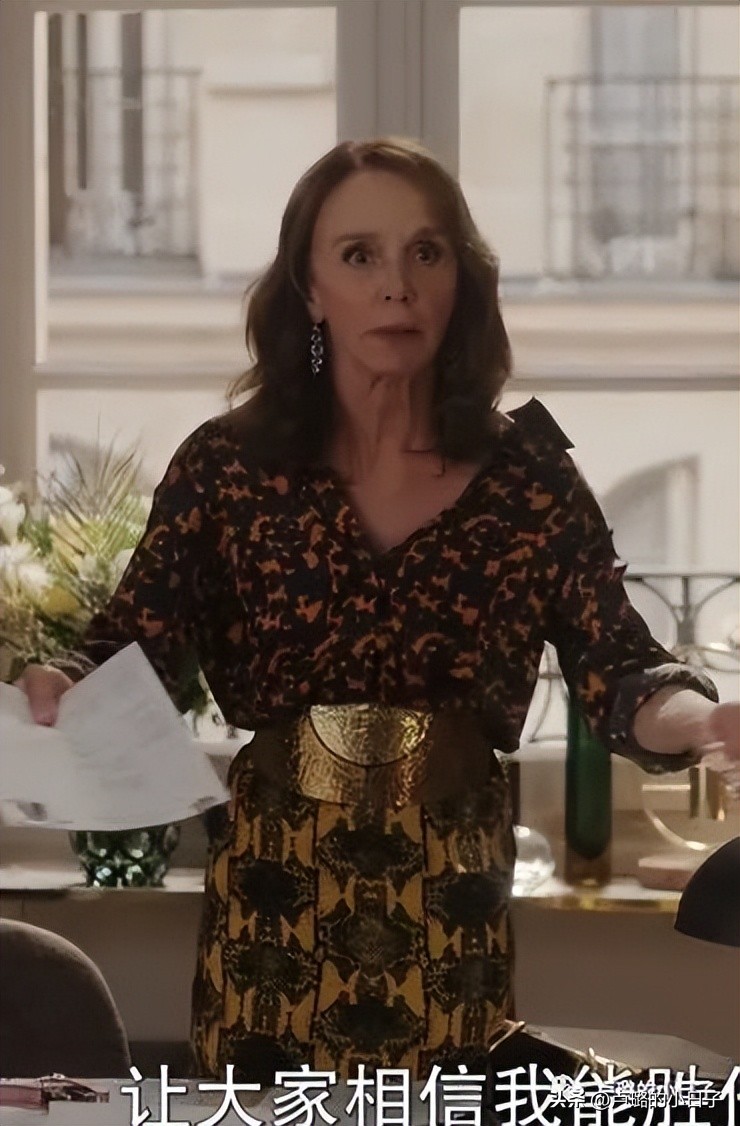 法国版小时代，狗*恋血**情刷新三观，女主的“法式”穿搭再次被吐槽