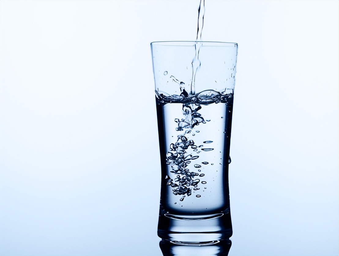 玻璃杯安全还是陶瓷杯安全,保温杯塑料杯玻璃杯哪个好