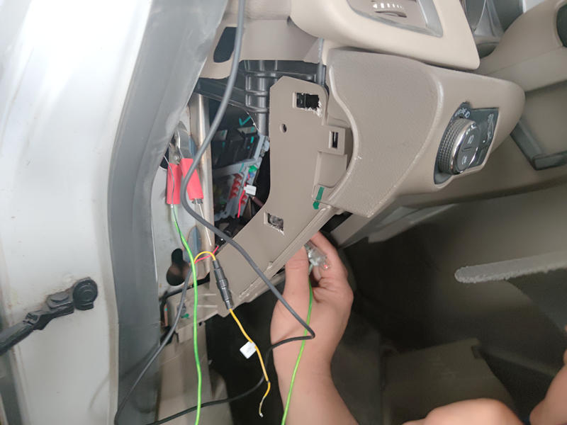 汽车360度全景摄像头评测,汽车伴侣行车记录仪