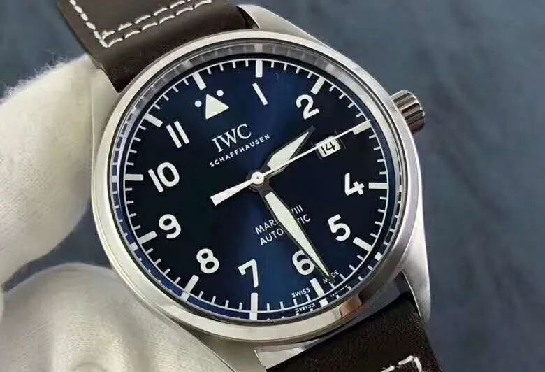 万国手表飞行员系列防震吗,飞行员手表万国和真力时