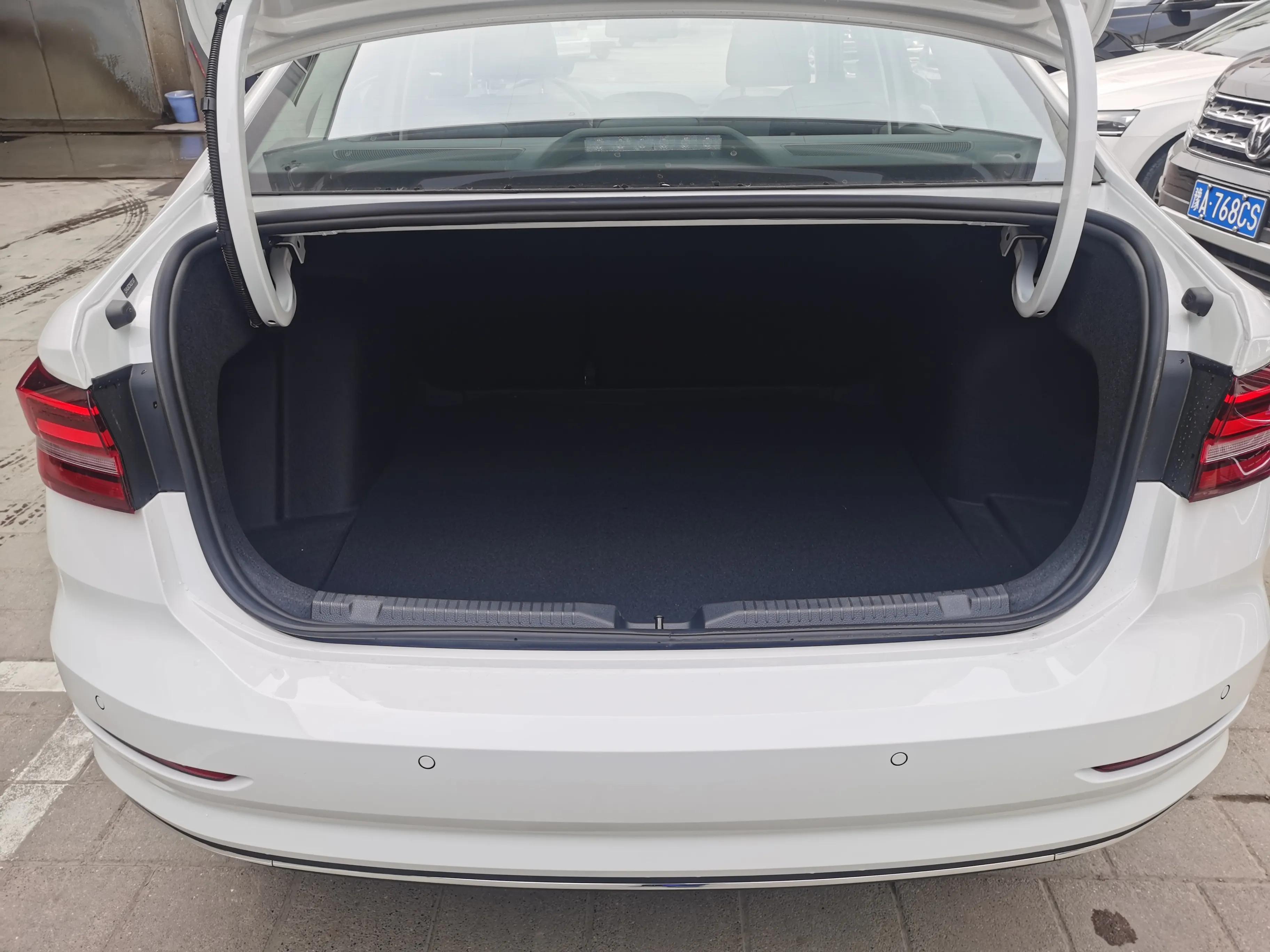 朗逸2022款280tsidsg舒适版落地价,朗逸2022款280TSIDSG豪华版