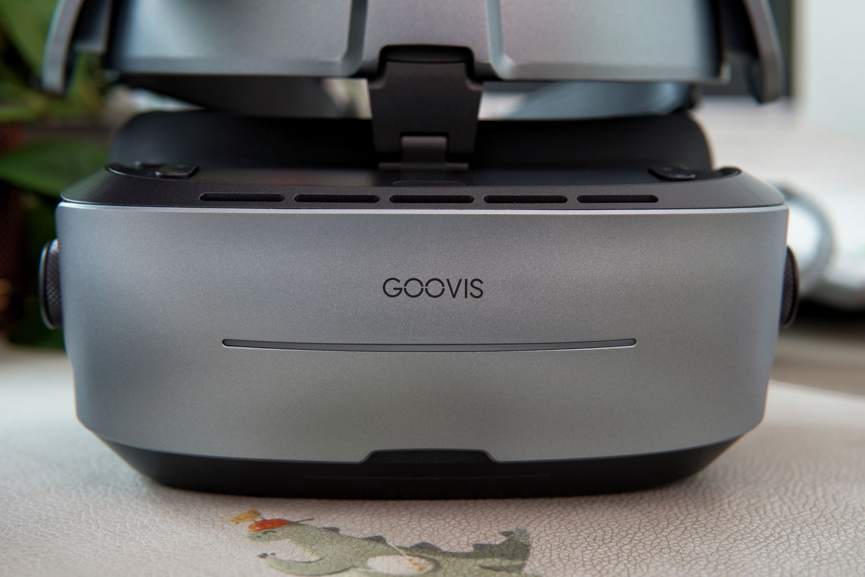 IMAX观影体验更胜VR，裸眼3D巨幕—GOOVISG3Max影院级高清头显