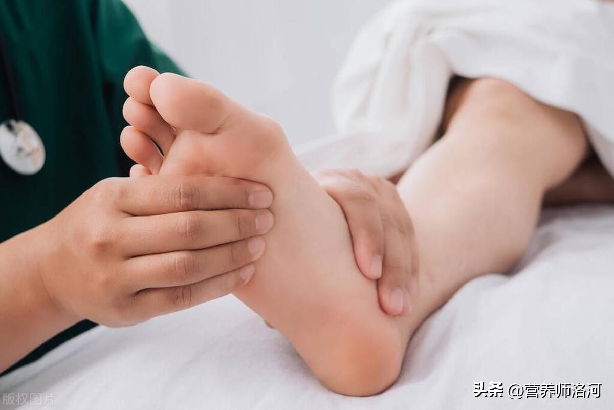 脚踝扭伤怎么恢复小妙招,脚踝扭伤怎么快速消除小妙招