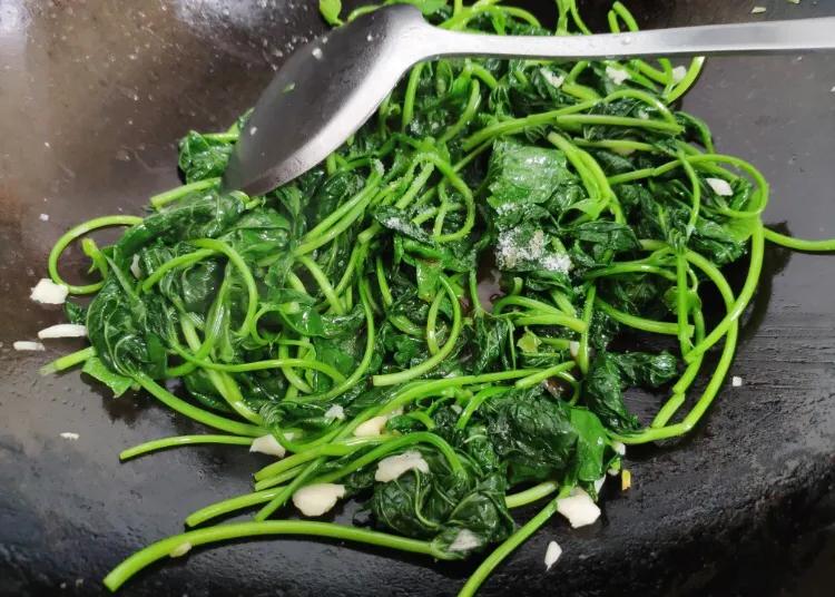 这5种绿叶菜，比牛奶含钙高，每天吃一把，全家老小钙都补足了