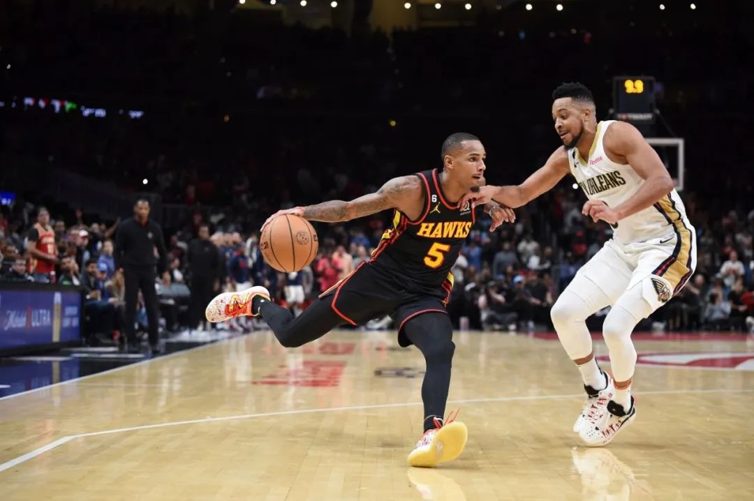 双剑合璧老鹰杀进东部前四，谁说两位明星控球手不能共存？