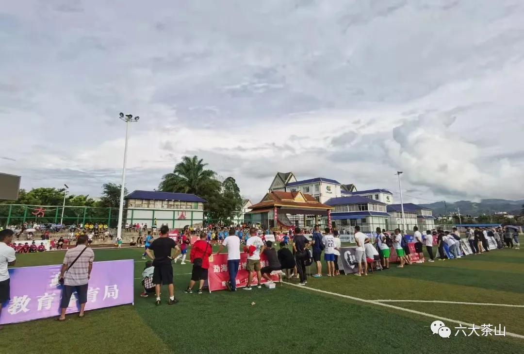 足球赛纪念小礼品,足球运动会纪念品