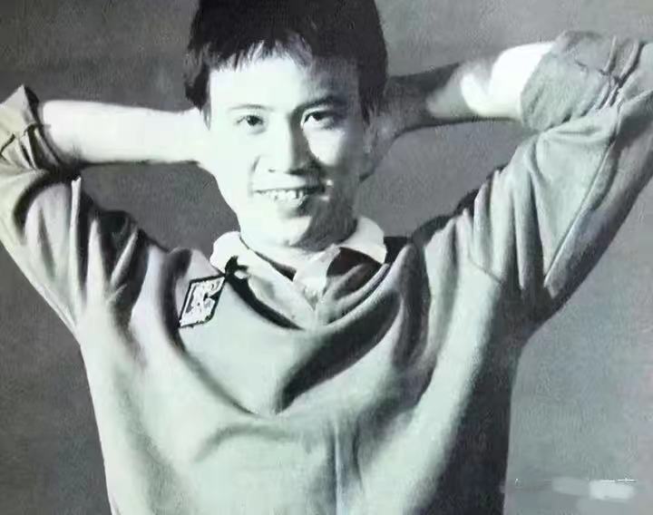 过气老戏骨窘况:农村走穴、直播捞金、情史混乱,晚节还值钱吗?