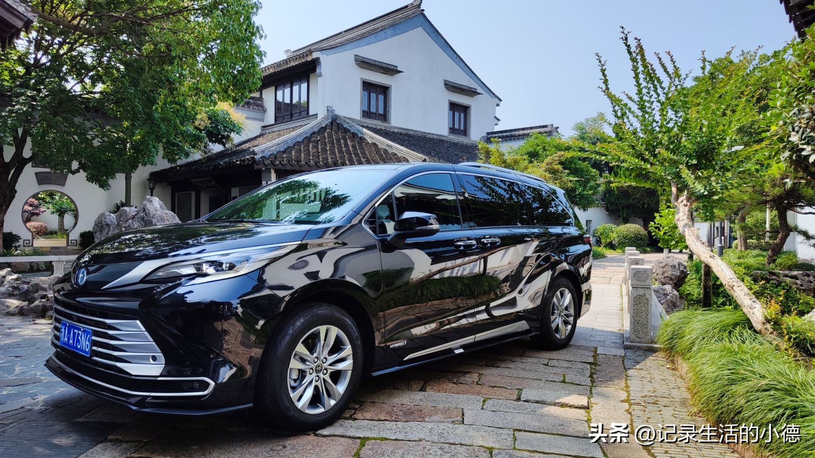 丰田赛那实车亮相家用商用不错,广汽丰田赛那预售32-42万元