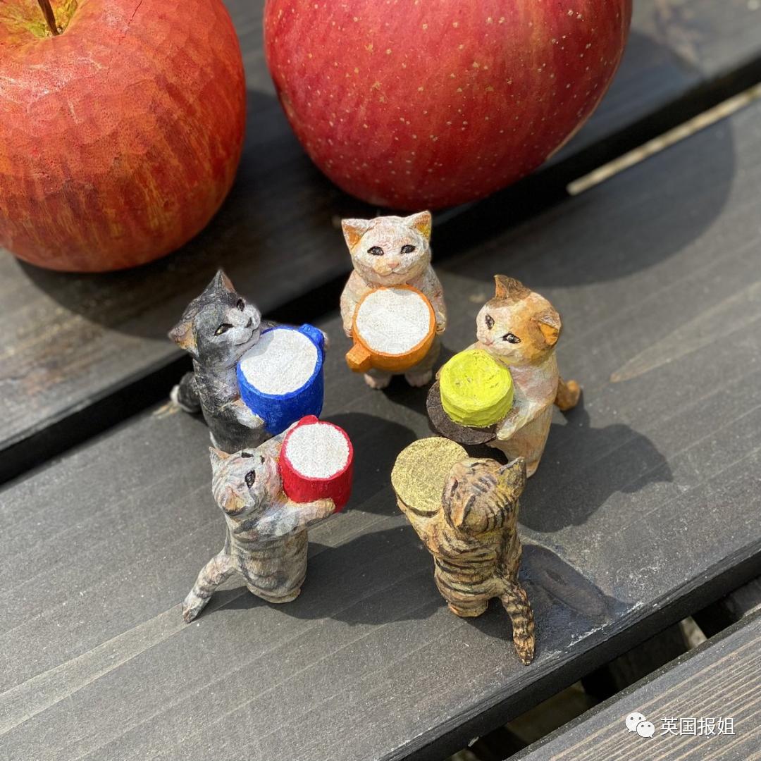 木头雕刻作品猫,手工雕刻木雕小猫