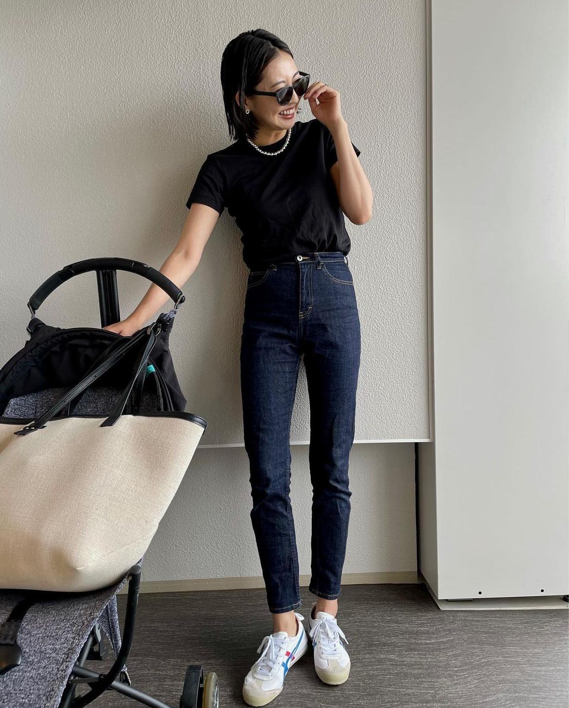 辣妈清爽的穿搭气质优雅美丽迷人,慵懒风妈妈装穿搭