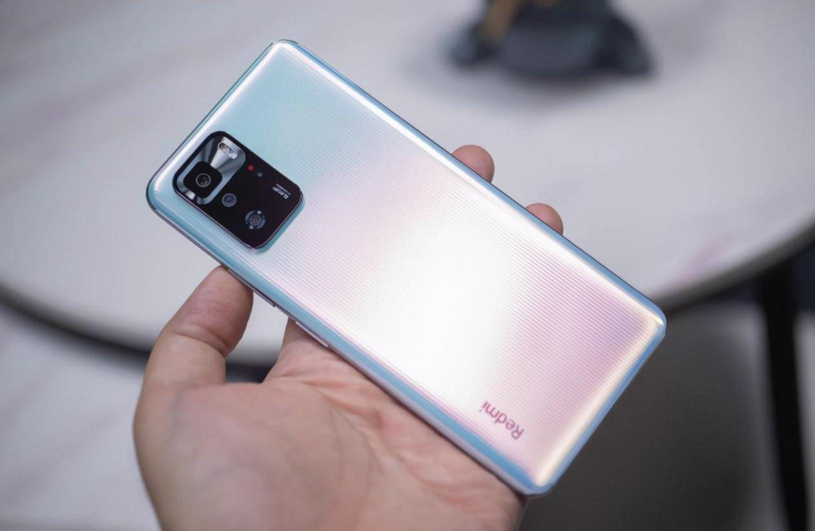 这四款高性价比手机别错过,推荐几款性能强劲性价比高的手机