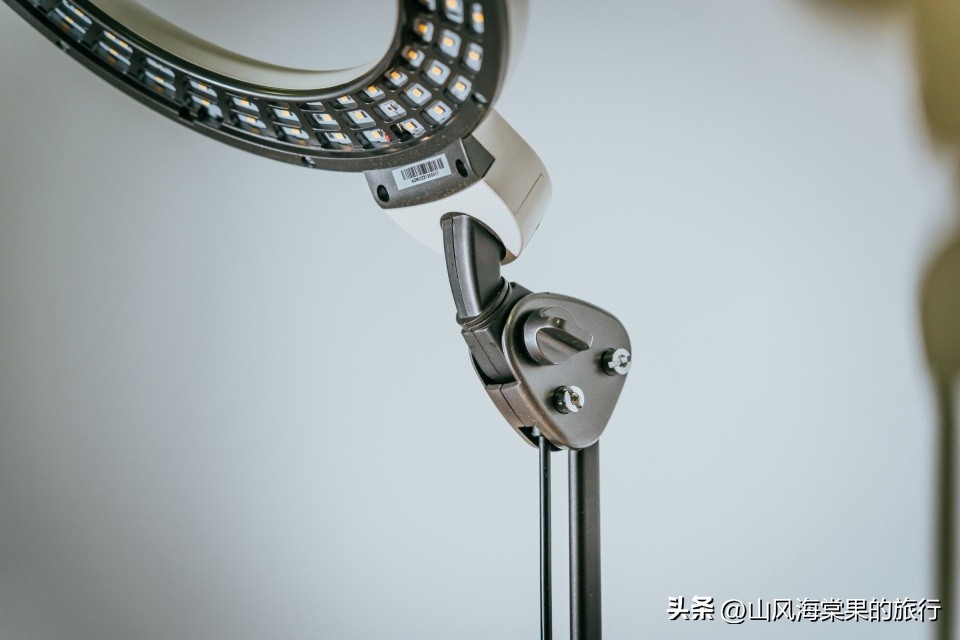 台灯护眼灯科学选购推荐,9款护眼台灯测评欧普照明