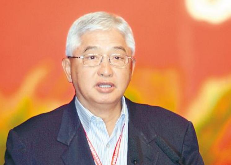 何超琼豪门婚姻,何超琼朋友圈