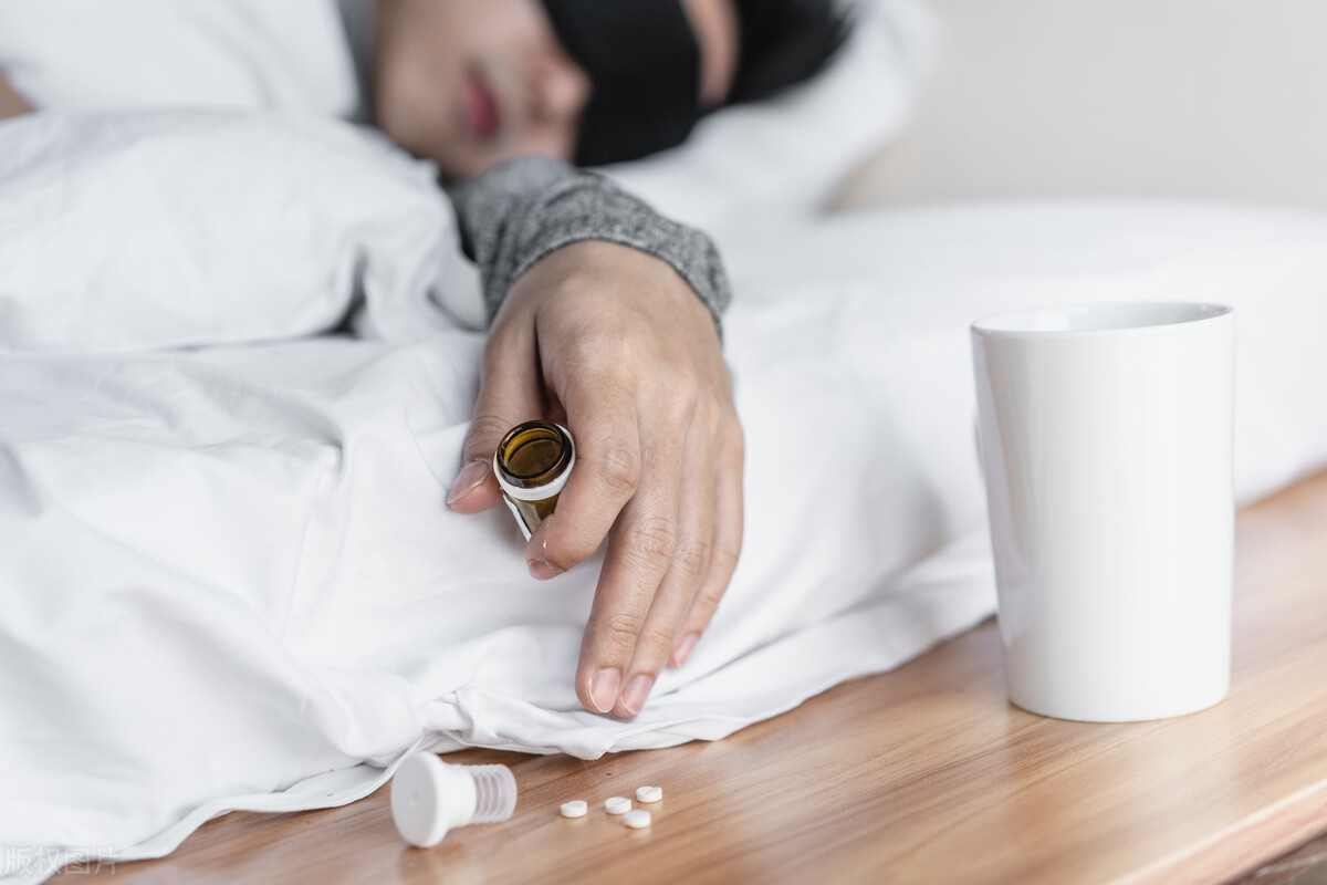 三点失眠是什么原因引起的,失眠不治疗怎么办