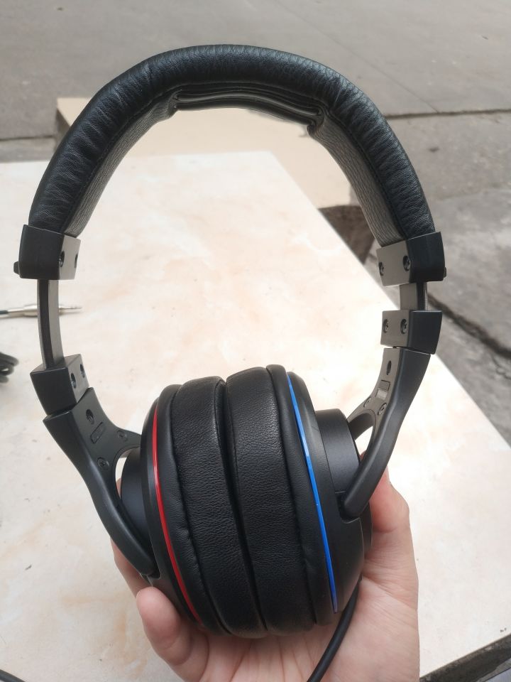 JVCVictorHA‐MX100V封闭监听头戴耳机分享