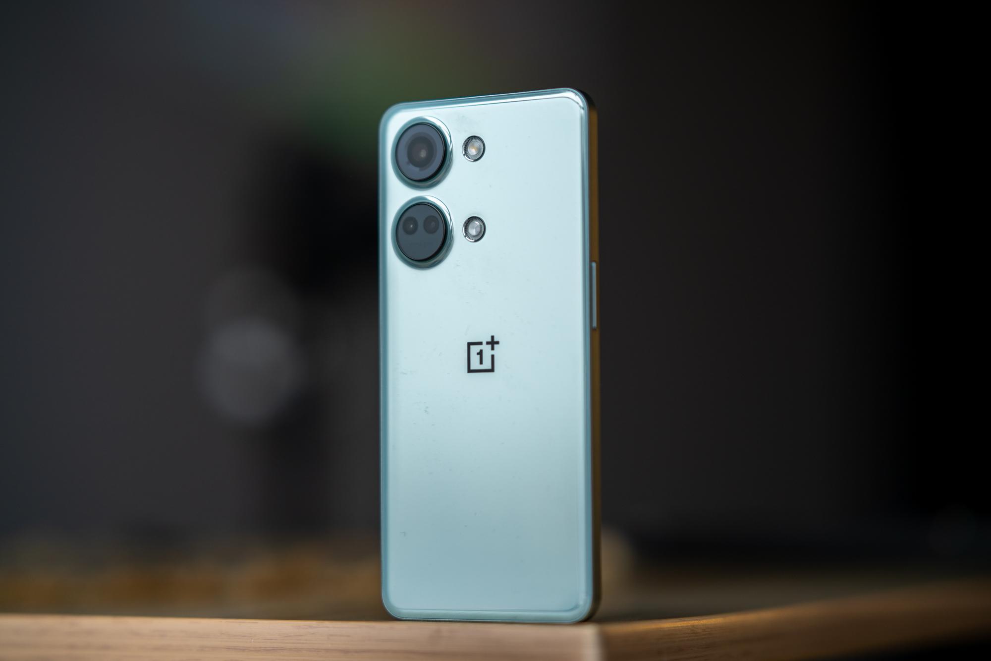 目前哪款手机最值得入手又实惠,最近哪款手机值得入手