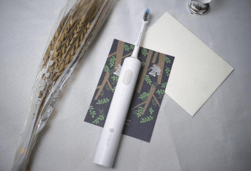 哪个品牌电动牙刷性价比很高,电动牙刷什么品牌最好用最耐用