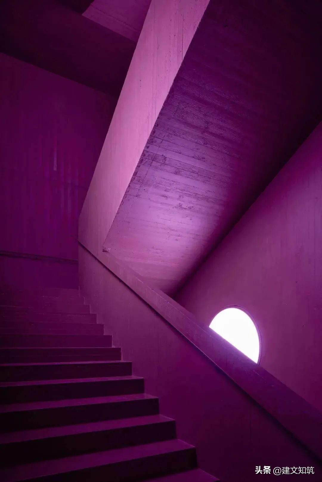 鑺叞璧皵杈涘熀鑸炶箞,鑺叞璧皵杈涘熀鏂囧寲寤虹瓚