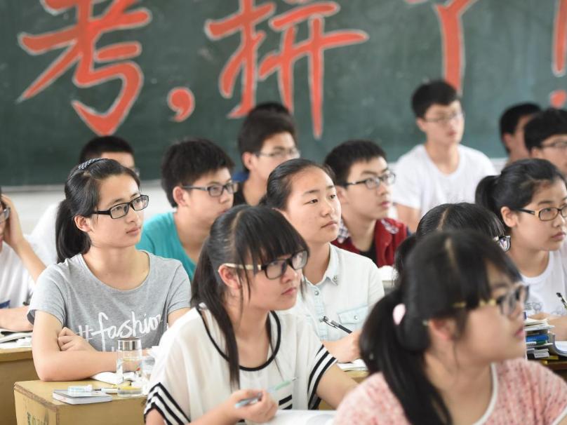 “浙江最狂高中生”提前20分交卷，直言高考题垃圾，最终考多少分