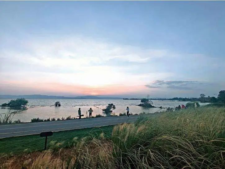 暑假昆明旅游攻略景点大全,暑假避暑旅游昆明