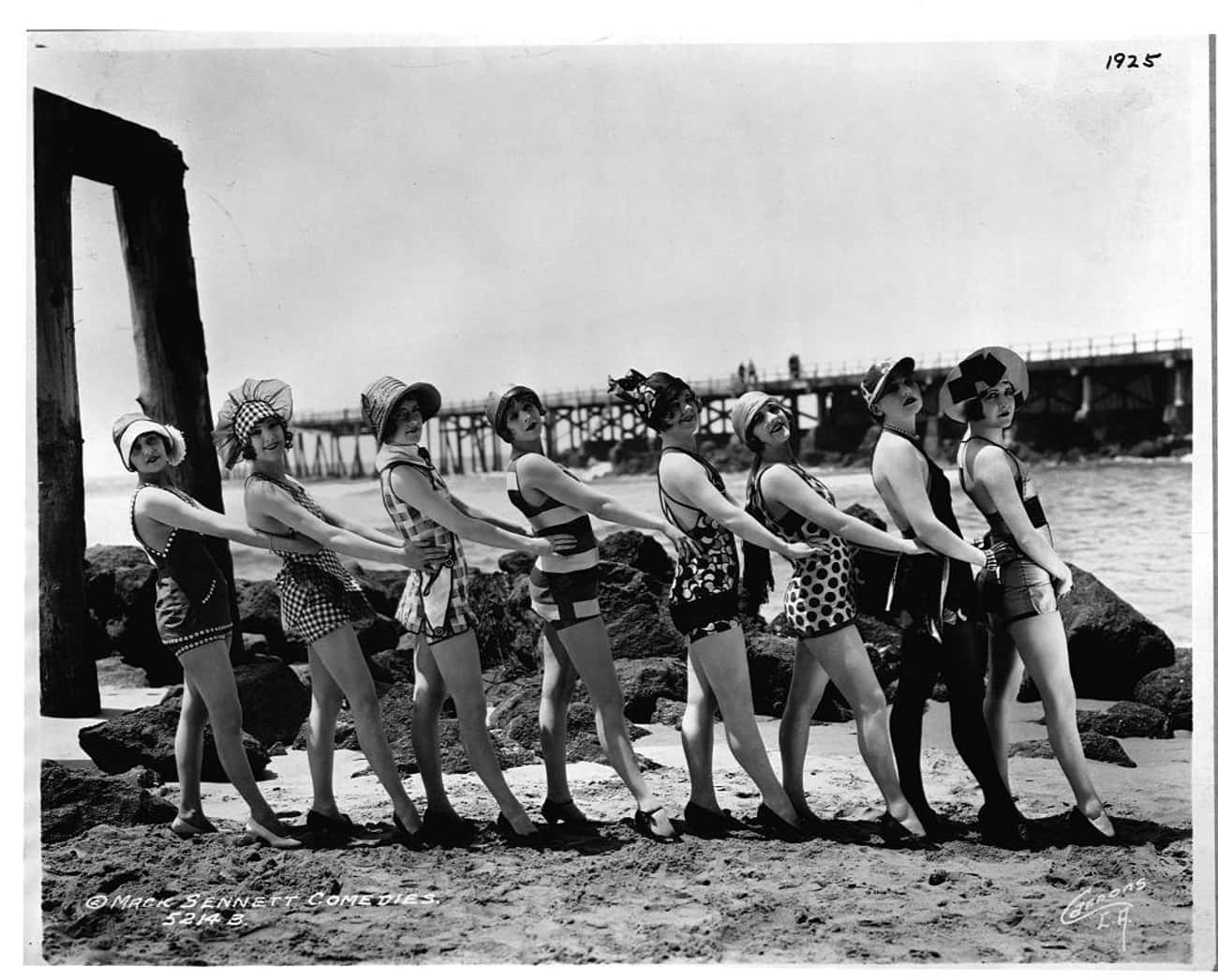 20世纪泳衣老照片,泳衣变化老照片