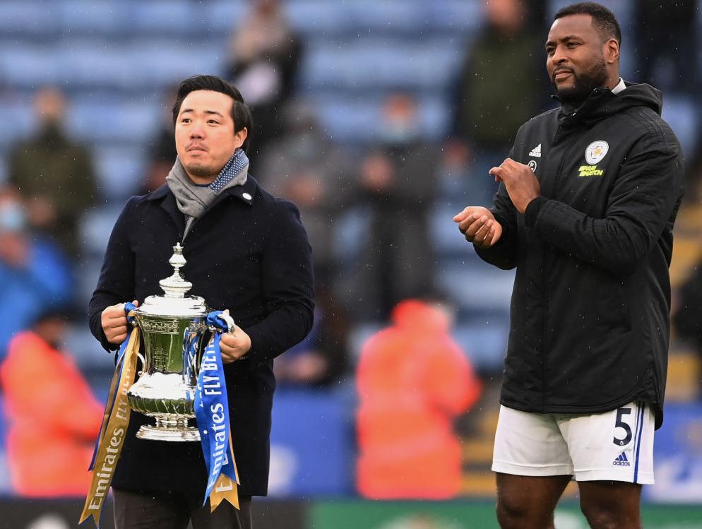 莱斯特城踢一个赛季英超又降级,莱斯特城逆袭夺冠