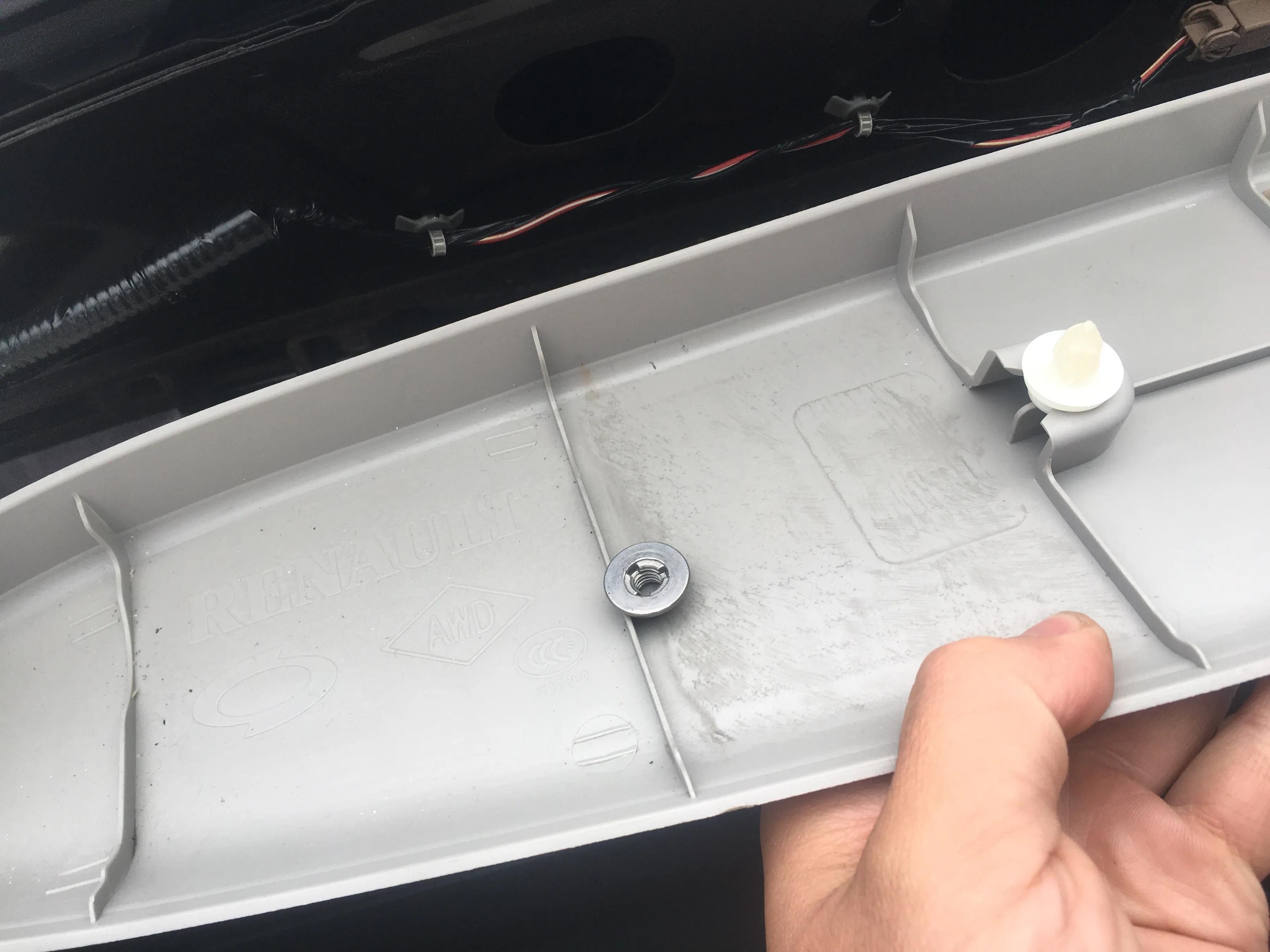 给空调换滤网,08款科雷傲空调滤网在哪里更换