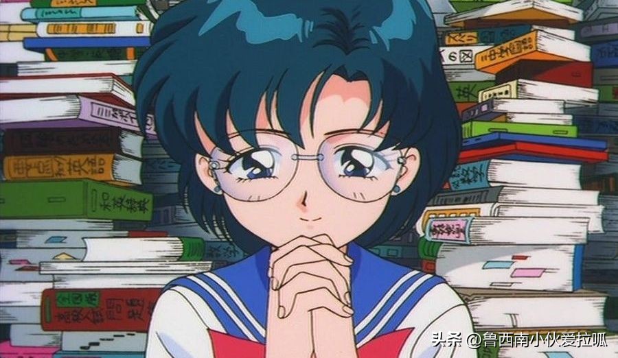 盘点名侦探柯南中眼睛会发光的人,绀青之拳片尾柯南戴眼镜