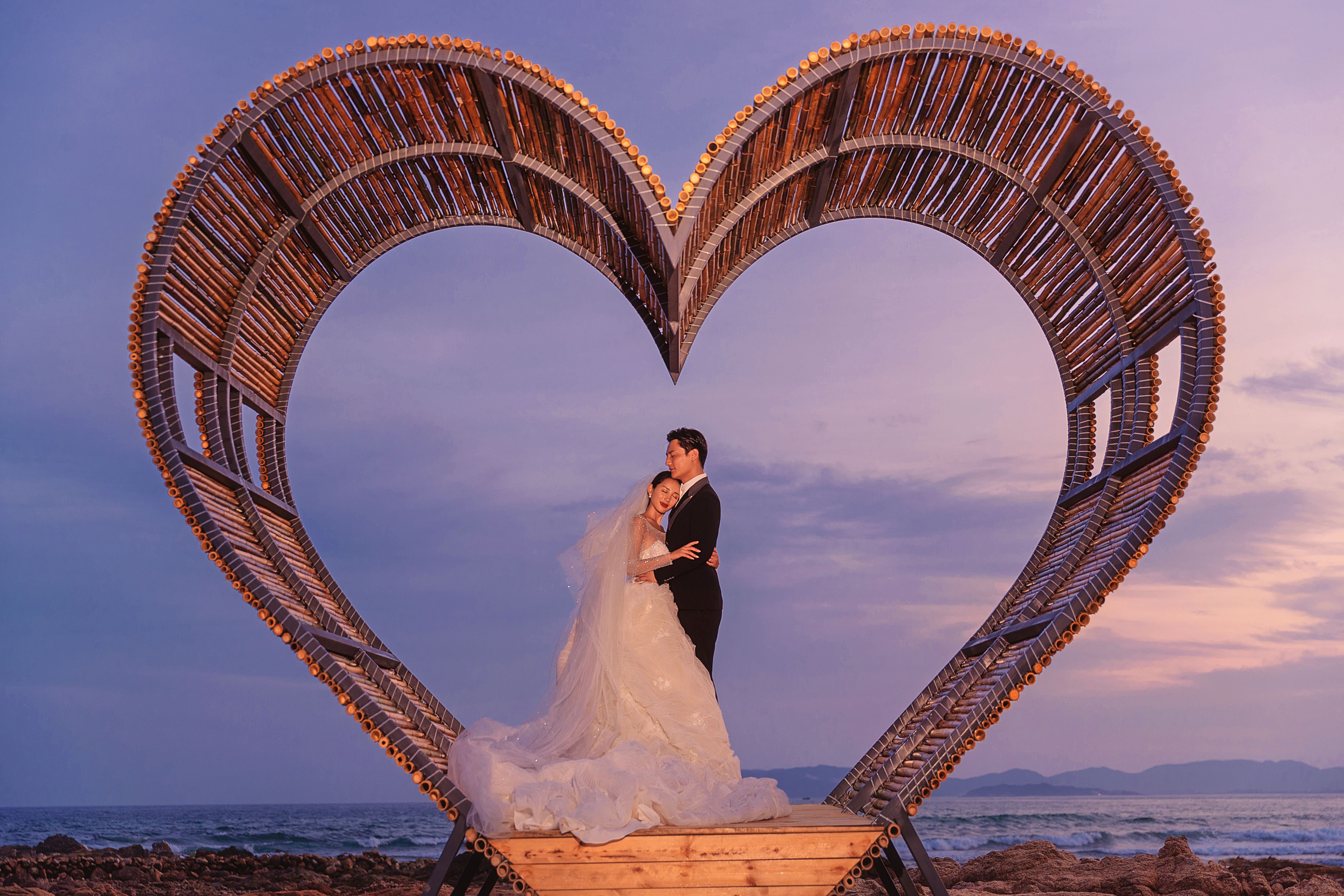 三亚拍婚纱照适合什么风格,备婚拍婚纱照有哪些套路