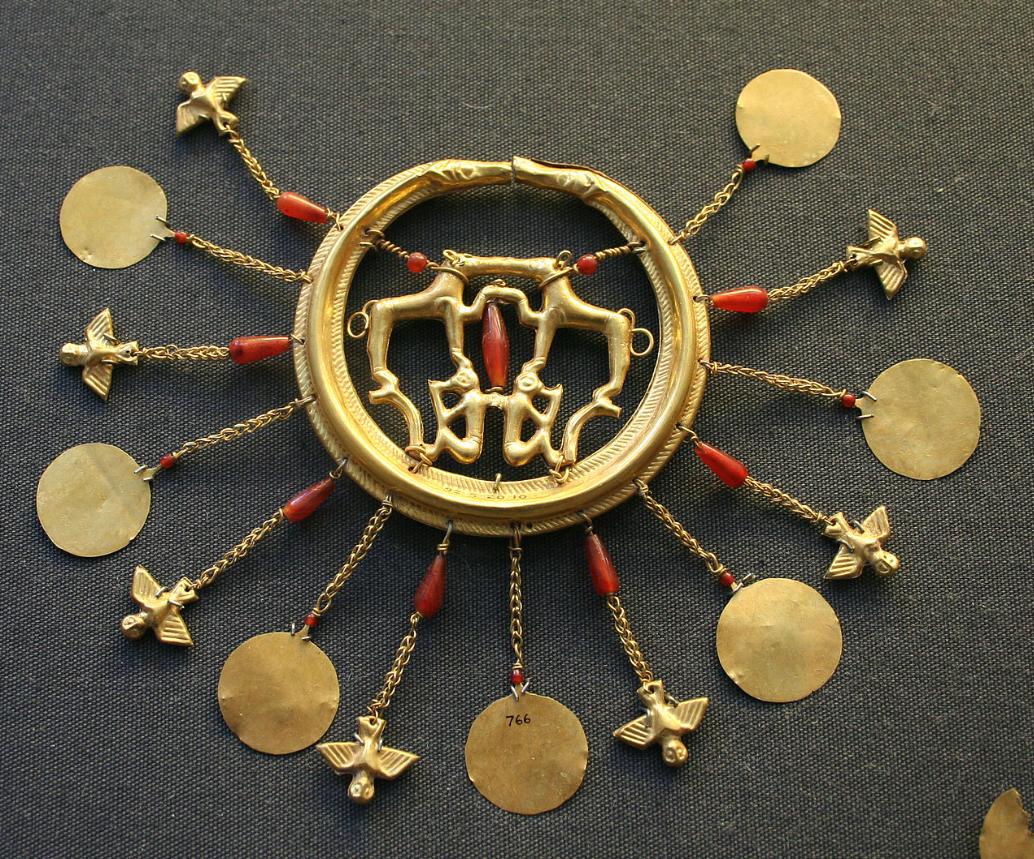 大英博物馆1000件瓷器,大英博物馆有800多万件藏品的英文