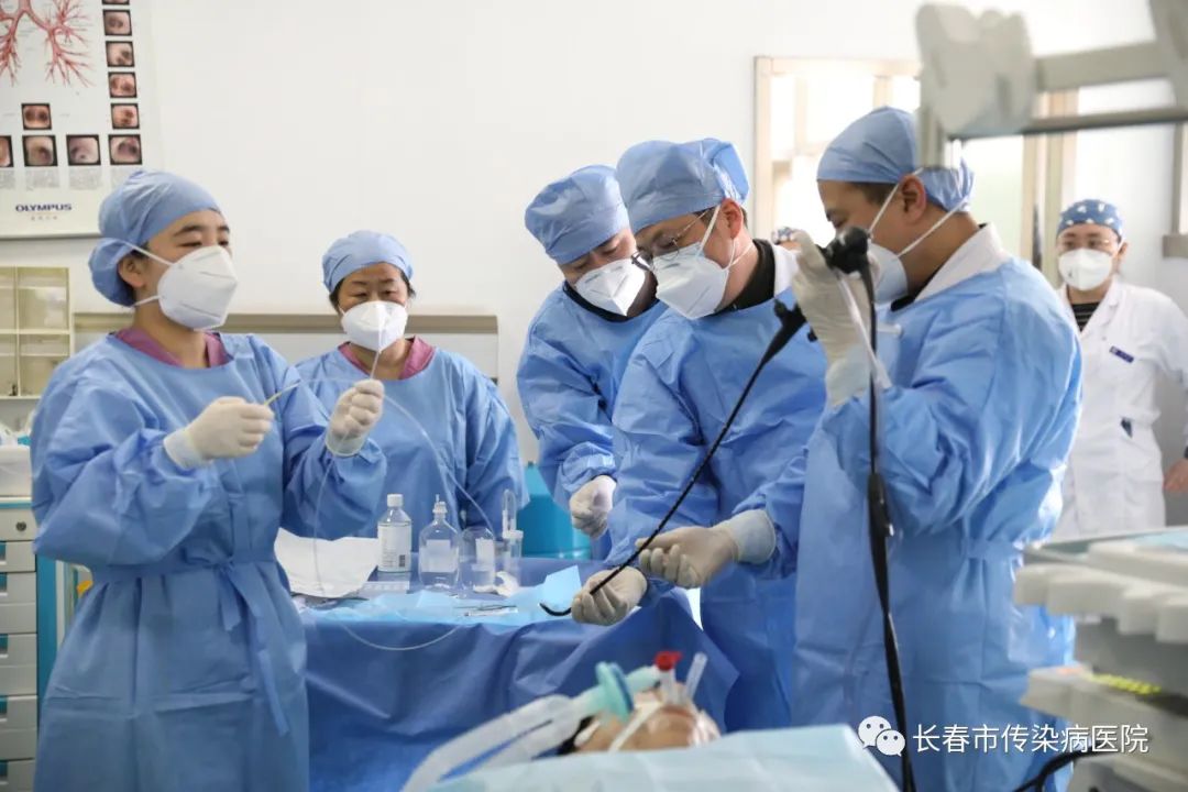 闀挎槬浼犳煋鐥呭尰闄㈣兘鍋氭墜鏈悧,闀挎槬甯備紶鏌撶梾鍖婚櫌鏀皵绠￠暅