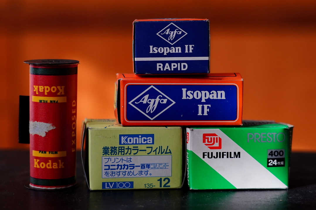 谈胶卷与胶卷暗盒收藏：过期的胶卷也有人要，或许还能卖个好价钱