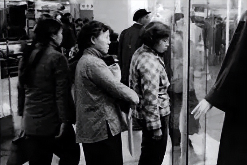 90年代销售额过亿的商场,中国十大商场销售额排名