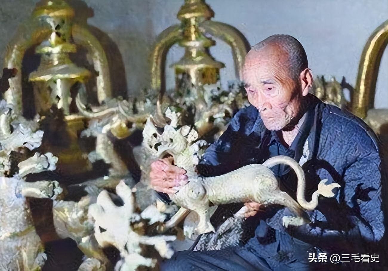 河南老汉带领全村造假,河南一老人带村民造假