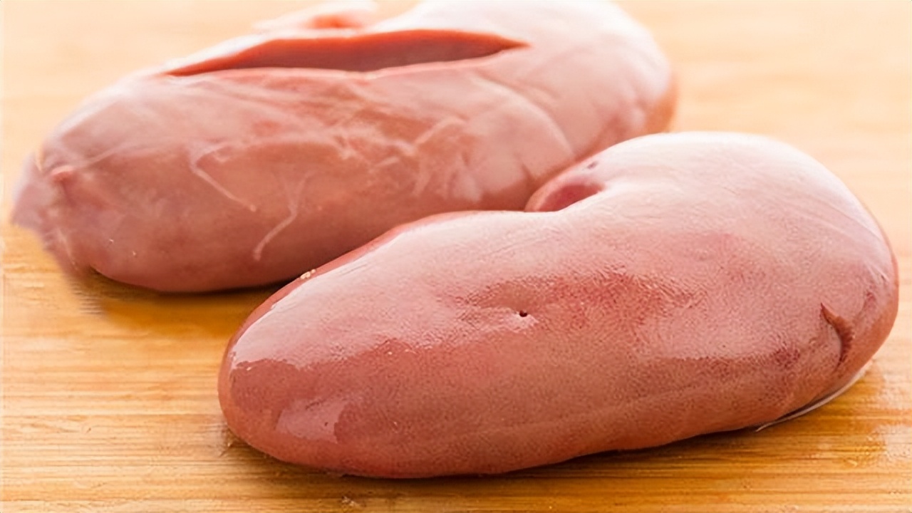 吃腰子羊鞭羊蛋这些真的会补肾吗,是吃腰子补肾好还是枸杞泡茶好点