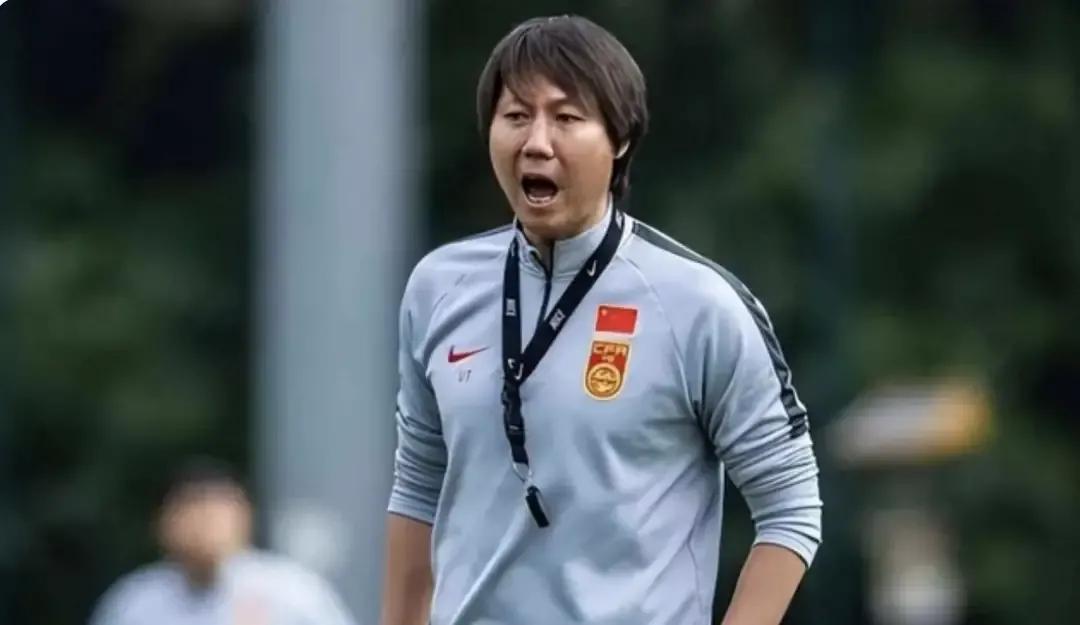 李铁被调查：挑破男足黑幕的那根针再一次出现