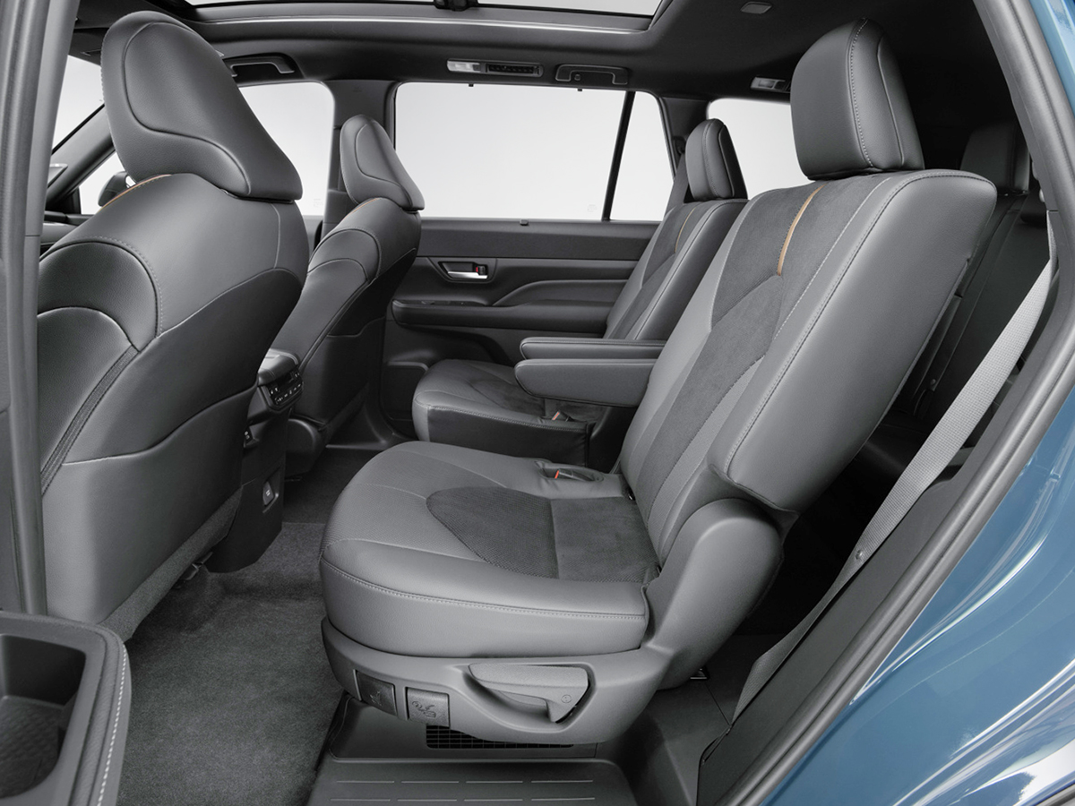 丰田全新汉兰达2.0t上市,全新丰田汉兰达旗舰版2020黑色3.5