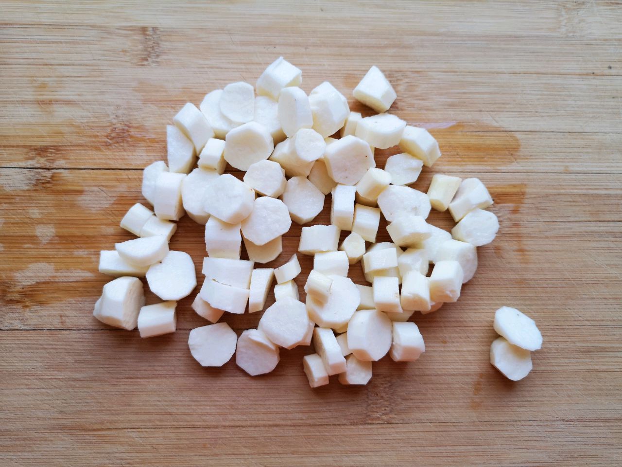 家庭版山药玉米胡萝卜粥做法,胡萝卜山药粥的家常做法养胃