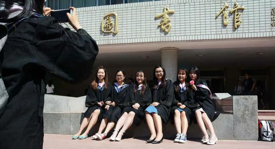 姝讳骸鍗佸勾鏃犱汉璁ゅ案,鐢熷墠鏃犱汉闄即姝诲悗鏃犱汉璁ゅ案