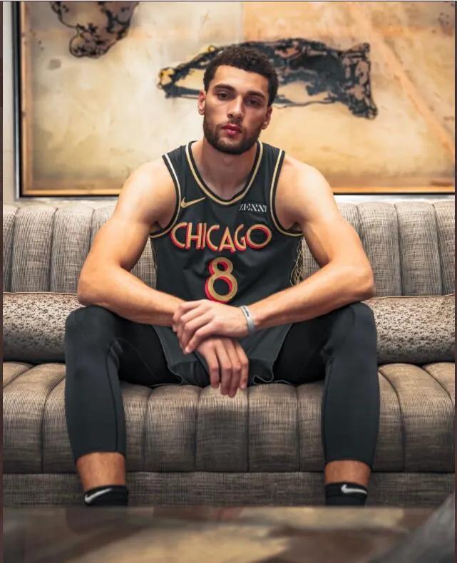 红色王朝——芝加哥公牛队城市版球衣鉴赏