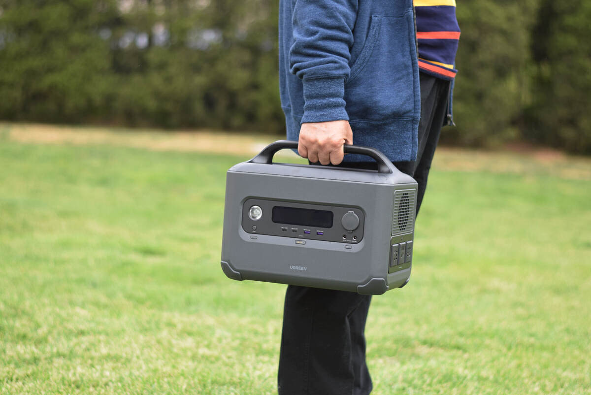 绿联户外电源gs1200实测,露营用户外电源推荐