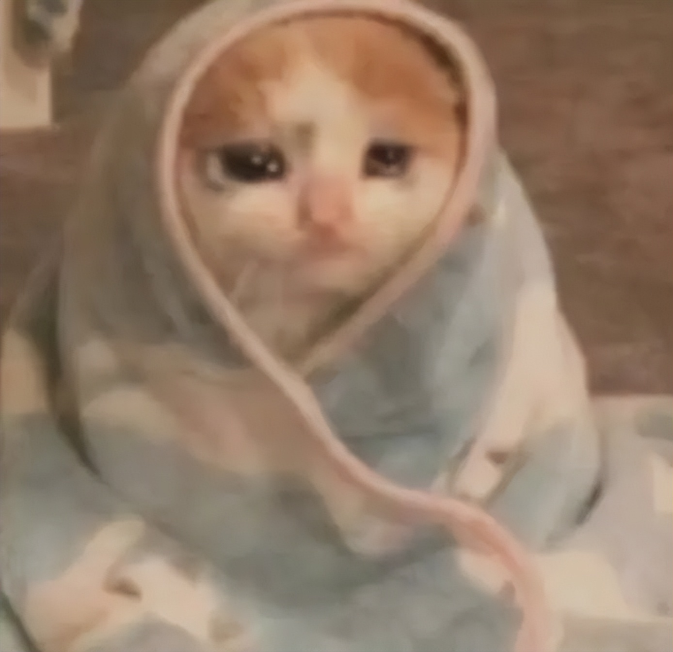 胸部的乳头有小疙瘩,男性乳头长疙瘩发痒